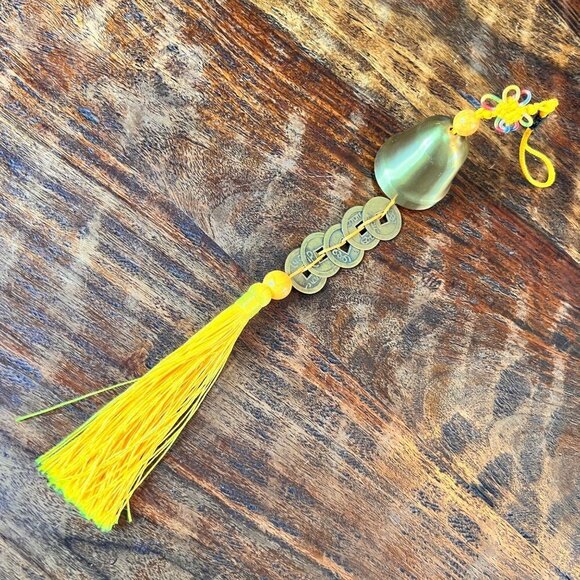 Red & Gold Chinese Feng Shui Luck Tassels - Picture 4 of 7